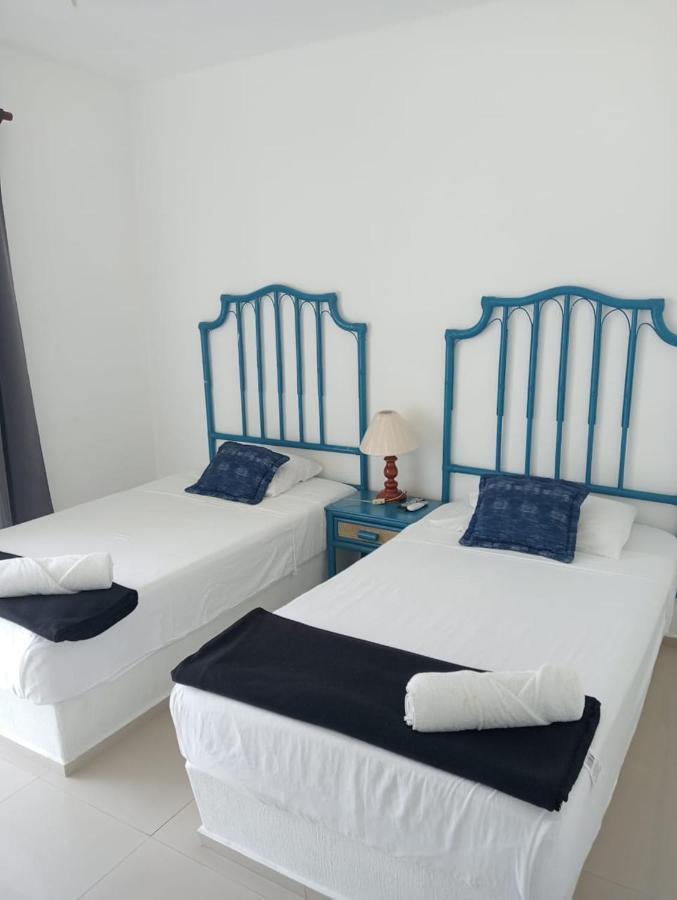 Magnifico Departamento, Cocina Equipada, 2 Recamaras 2 Banos , Hasta 6 Personas, 3 Albercas, Playa A 50 Mts Wifi, Aire Acondicionado Apartamento Manzanillo Exterior foto